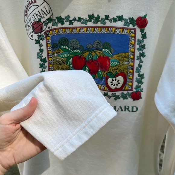 90s Apple Orchard Sweatshirt - Picture 13 of 14